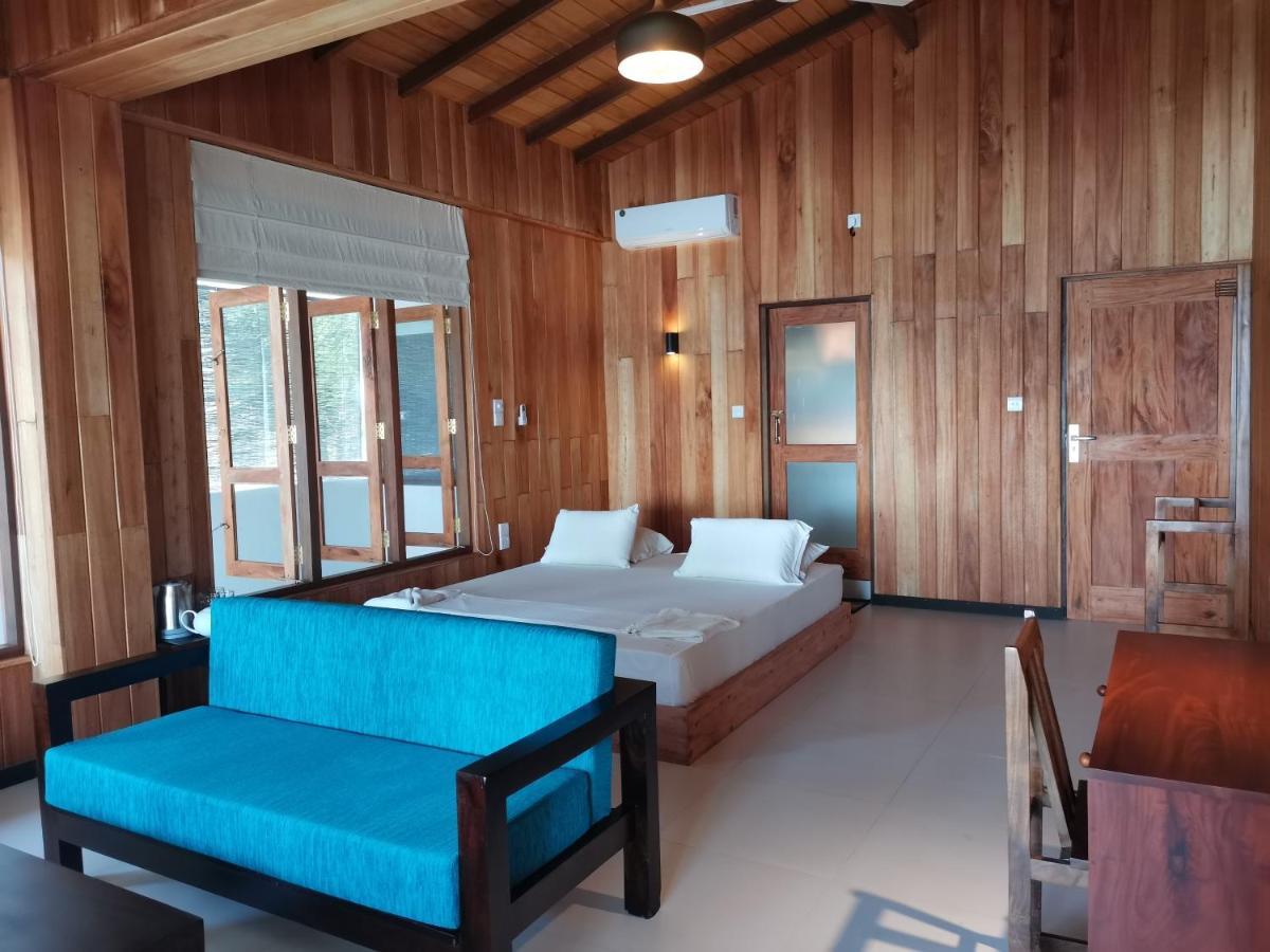 Mountain Wave Hotel And Surfshop 히카두와 외부 사진