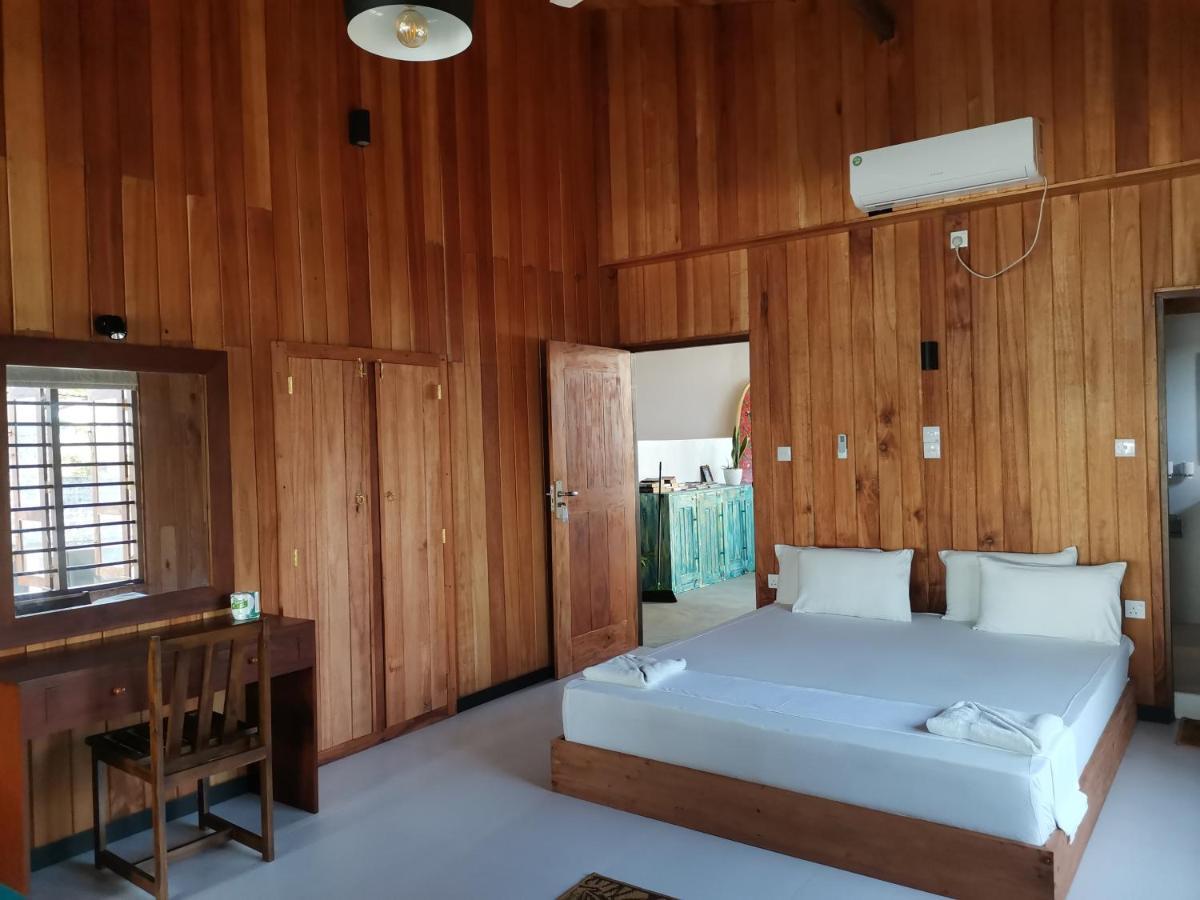 Mountain Wave Hotel And Surfshop 히카두와 외부 사진