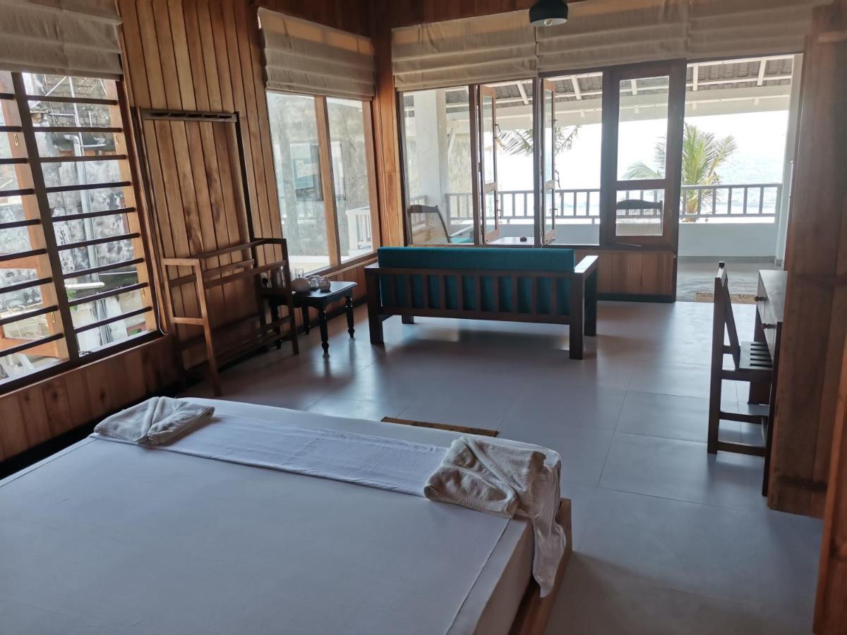 Mountain Wave Hotel And Surfshop 히카두와 외부 사진