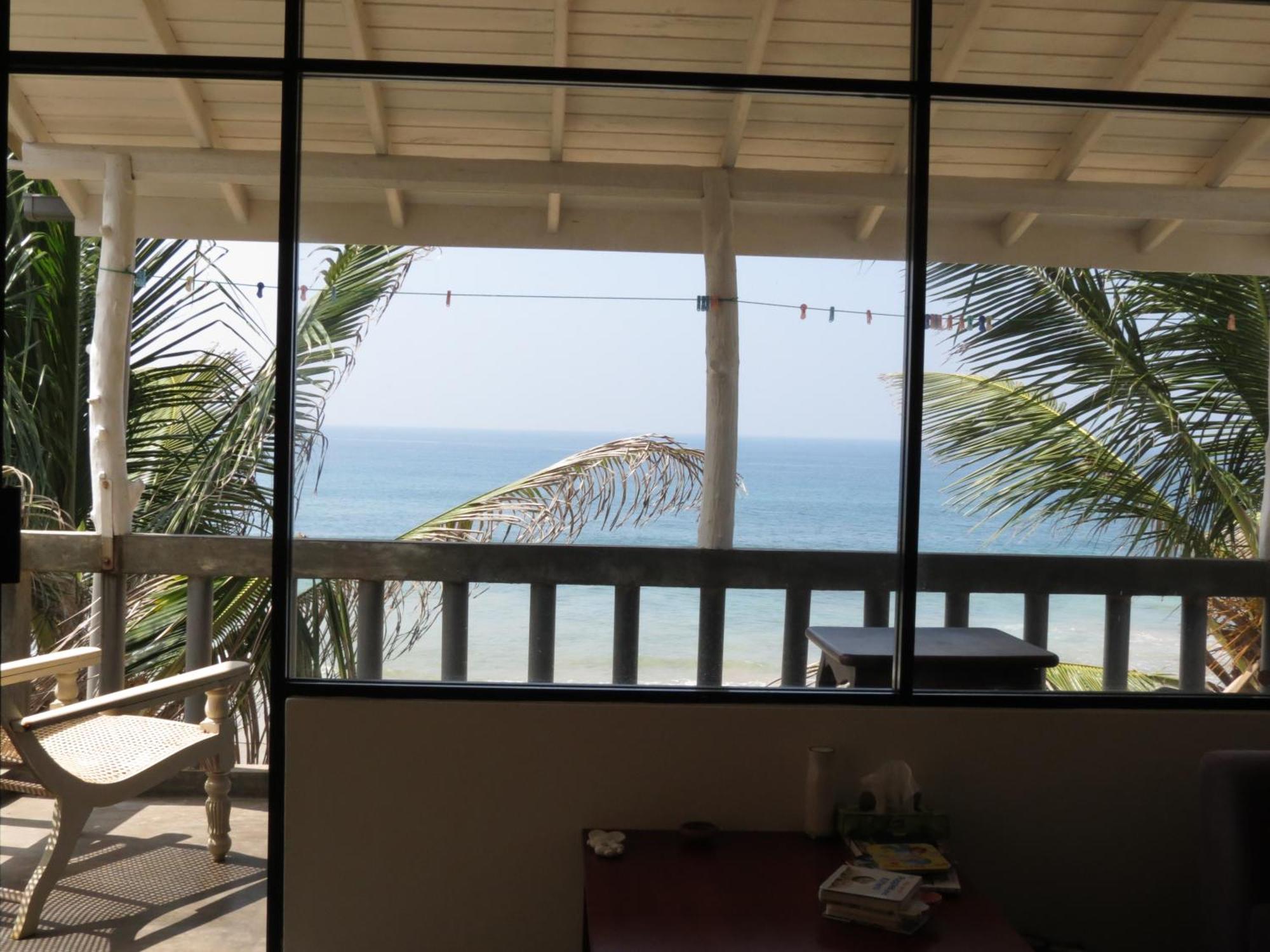Mountain Wave Hotel And Surfshop 히카두와 객실 사진