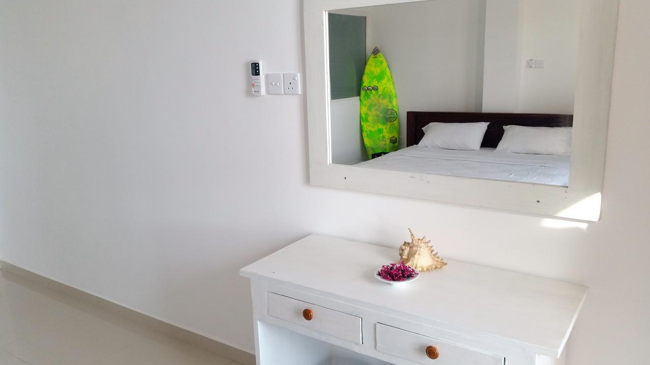 Mountain Wave Hotel And Surfshop 히카두와 외부 사진