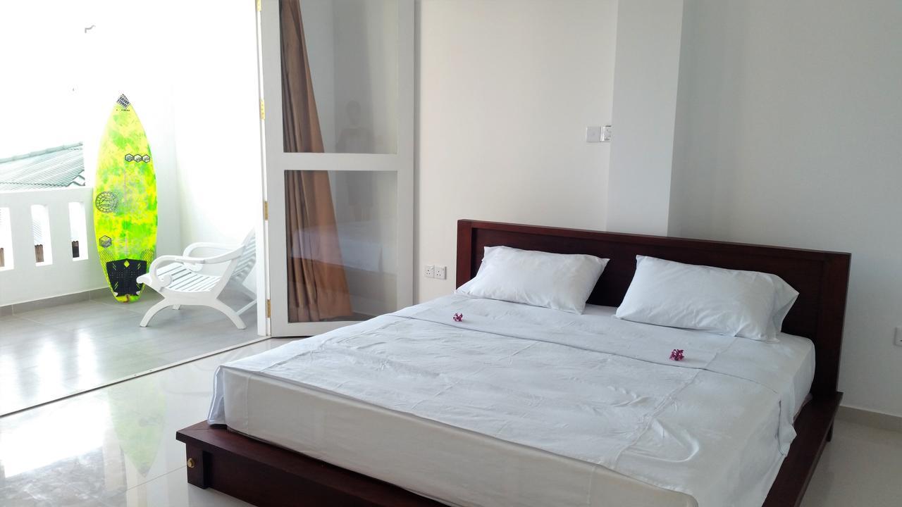 Mountain Wave Hotel And Surfshop 히카두와 외부 사진